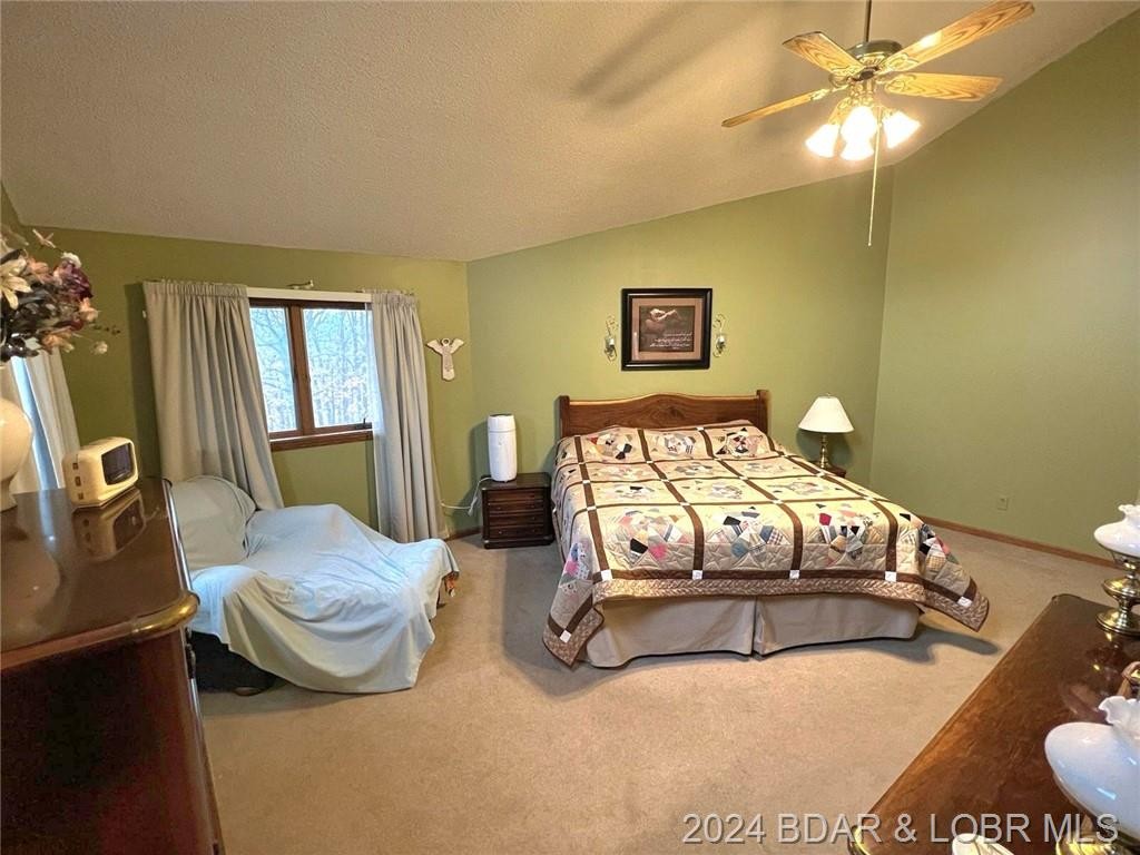 Versailles, Missouri, 65084, United States, 3 Bedrooms Bedrooms, ,2.5 BathroomsBathrooms,Residential,For Sale,1469850